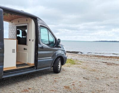 Ford Transit 2.0 170 CV – Fourgon aménagé à louer
